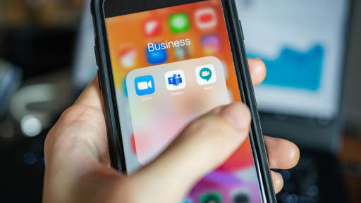 Preview image for post: Microsoft Teams vs Zoom Showdown: Ultimate Guide to Choosing Your Next Video Conferencing Platform